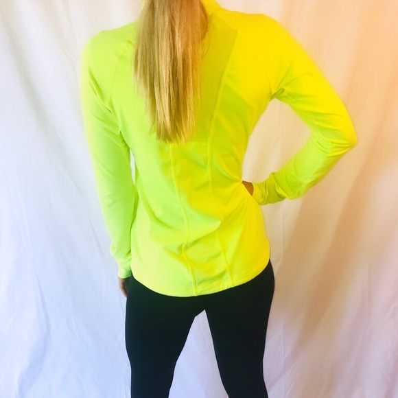 Pullover - Picture 4 of 4